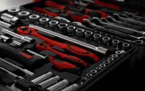 mang theo dụng cụ sửa xe